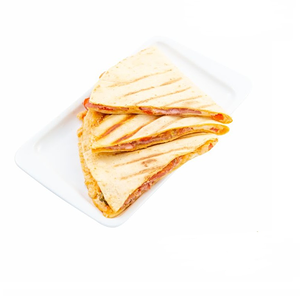 Кесадилья с говядиной и острым перцем