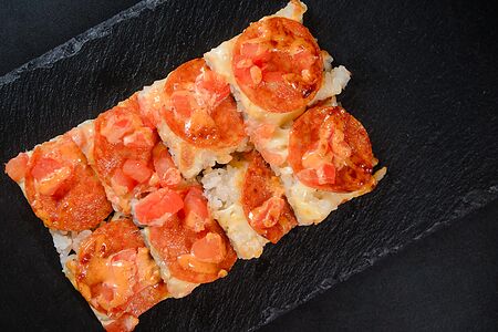 Ролл суши-пицца Пепперони