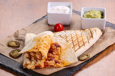 Кесадилья с курицей