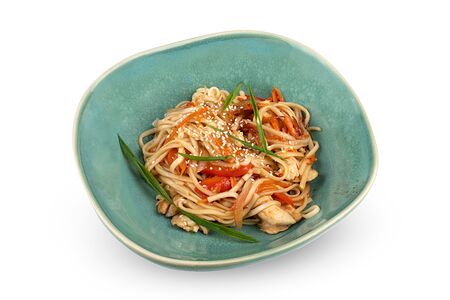 Остро-сладкий Wok с курицей