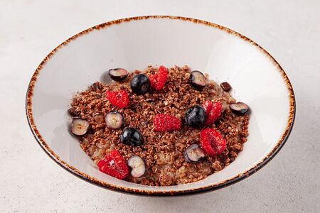 Каша гречневая с ягодами