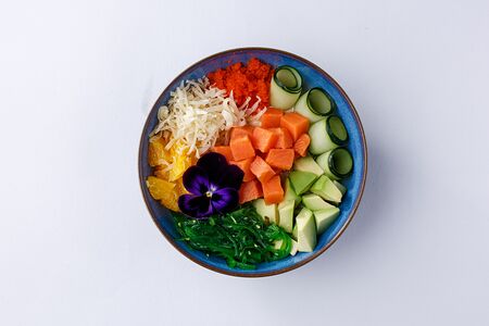 Поке с лососем