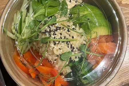 Боул с лососем