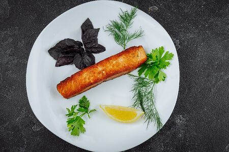 Семга на углях