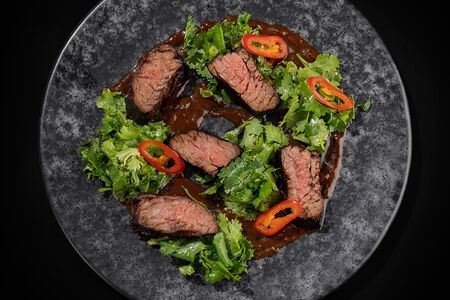 Бавет стейк, маринованный в тамаринде