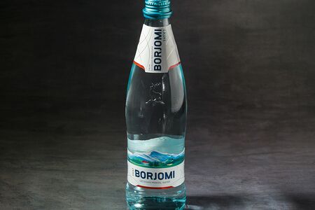 Вода Borjomi газированная