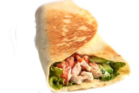 Тортилья с курицей и морковью по-корейски