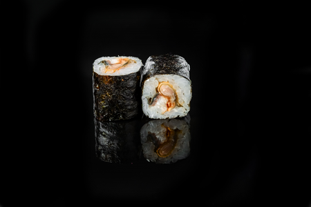 Ролл с угрем