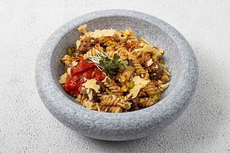 Фузилли с утиным рагу