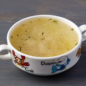 Бульон с разварной курицей