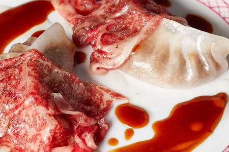 Дим сам Шиитаке, трюфель, вагю