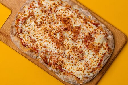 Римская пицца Маргарита большая