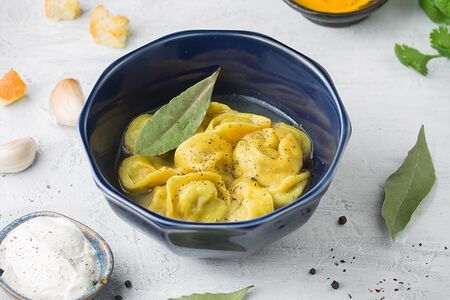 Пельмени домашние со свининой