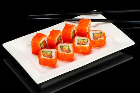 Ролл с лососем без сыра