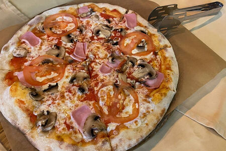 Пицца Прошутто Фунги