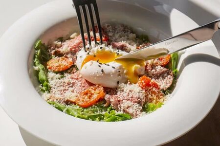 Салат с ростбифом