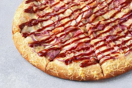 Пицца Чикен Барбекю на толстом с сыром