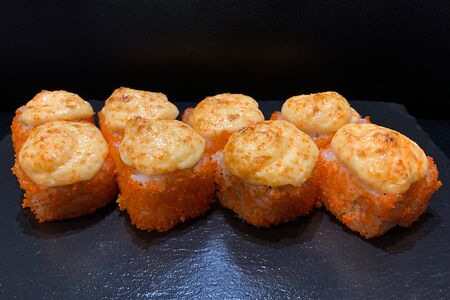 Запеченный ролл Эльбрус