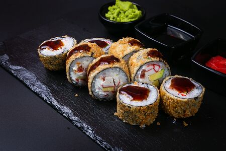 Горячий ролл темпура с крабом