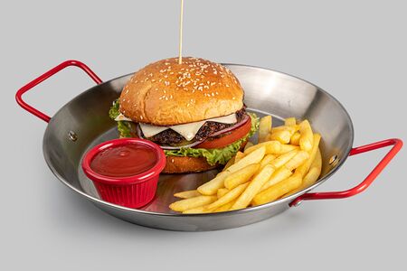 Чизбургер с говядиной