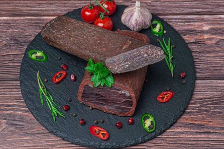 Сыровяленое мясо