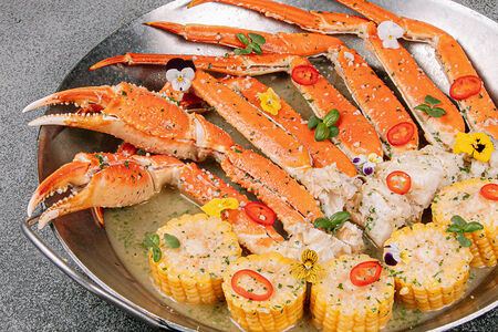 Большая сковорода со снежным крабом