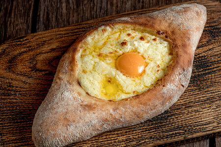 Хачапури по-аджарски