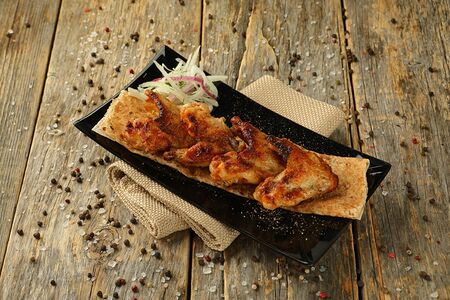 Шашлык из куриных крылышек 3 шт