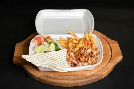 Донер на тарелке