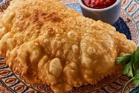 Чебурек с телятиной