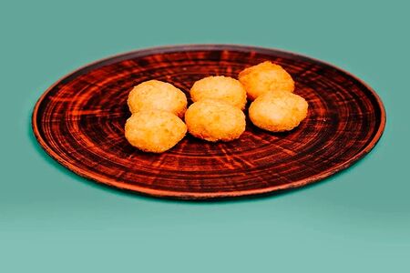 Рисовые шарики с сыром