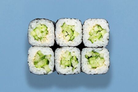 Ролл Огунец