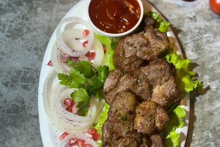 Шашлык из cвинoй шеи