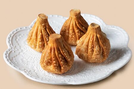 Жареные хинкали с грибами