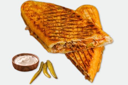 Донер в батоне куриный