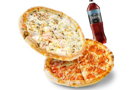 2 маленькие пиццы и напиток