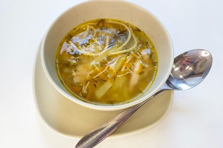 Суп куриный с лапшой