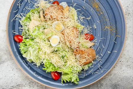 Цезарь с курицей