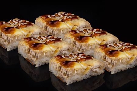 Суши-пицца с курицей