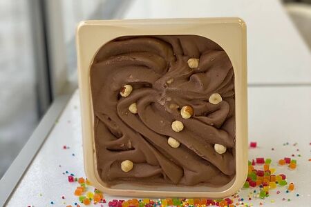 Мороженое Лесной орех в молочном шоколаде в мини-ванне