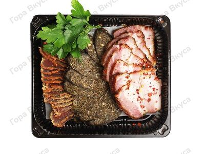 Ассорти из армянских деликатесов