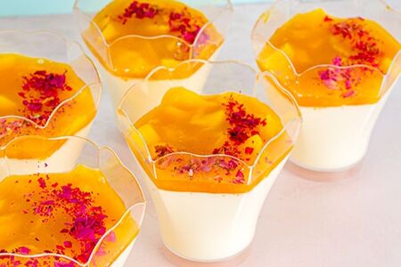 Панна котта манго и маракуйя