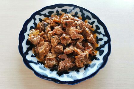 Гуляш с гарниром