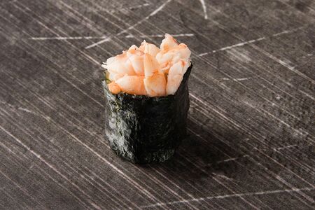 Острая креветка