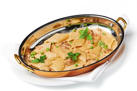 Паста Бамбардине с рагу из кролика