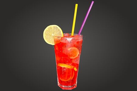 Лимонад клубничный