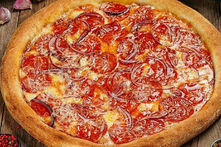 Пицца Чоризо с медом