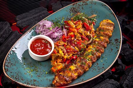 Фирменный люля-кебаб из говядины