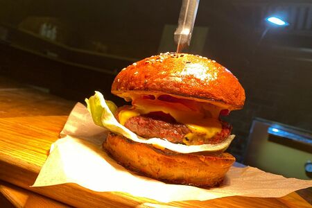 Бургер из мраморной говядины