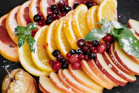 Фруктовая тарелка